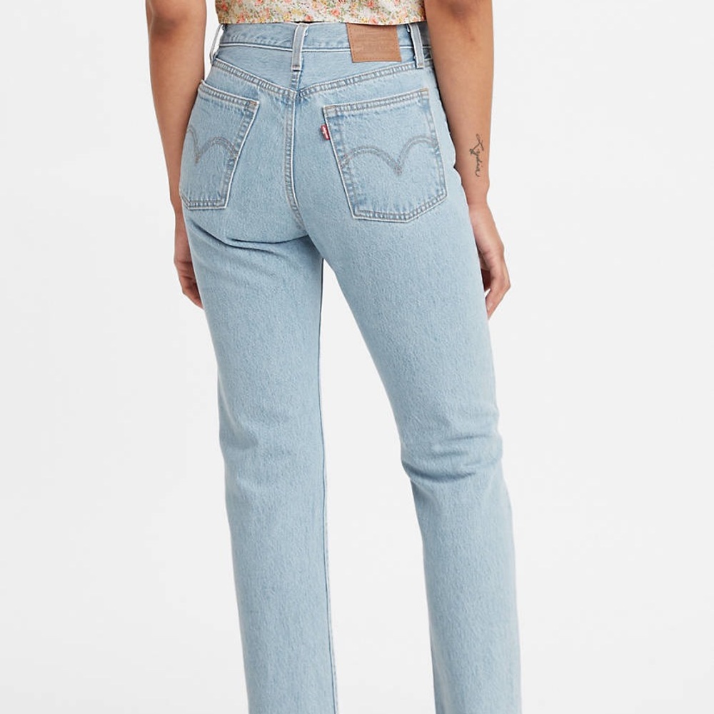 Levi’s Wedgie Straight Jeans